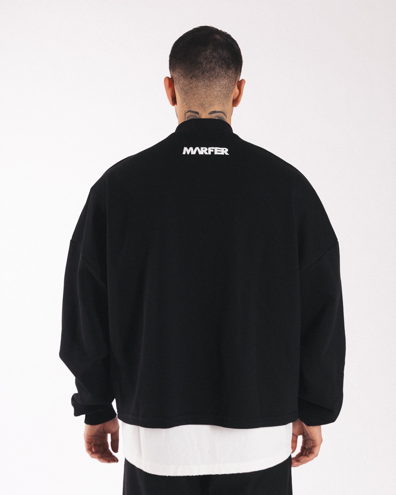 DREAMS CREWNECK CROP BLACK