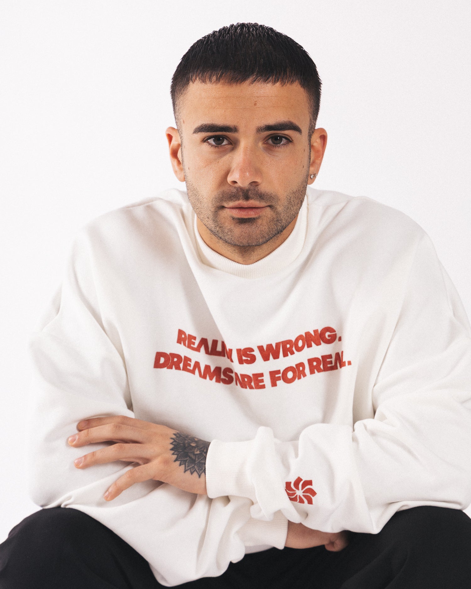 DREAMS CREWNECK CROP WHITE